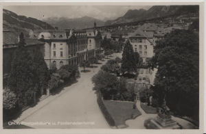 Chur - Postgebäude und Fontanadenkmal